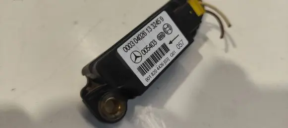 Mercedes-Benz CLK A209 C209 Airbag deployment crash/impact sensor 0018204426 005403