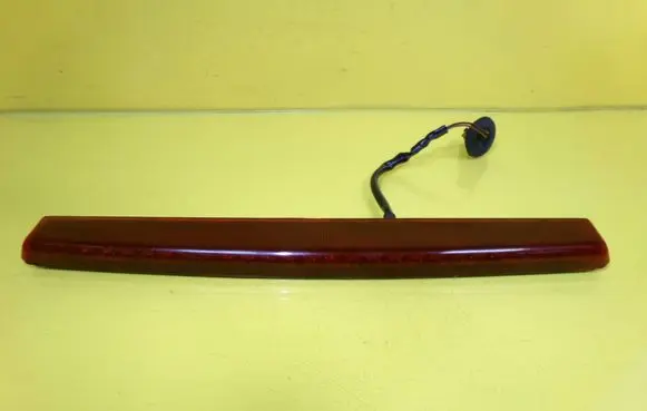 Seat Leon (1M) Third/center stoplight 1M6945097A