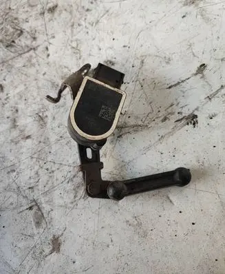 BMW 5 F10 F11 Headlight/headlamp level sensor 6860843