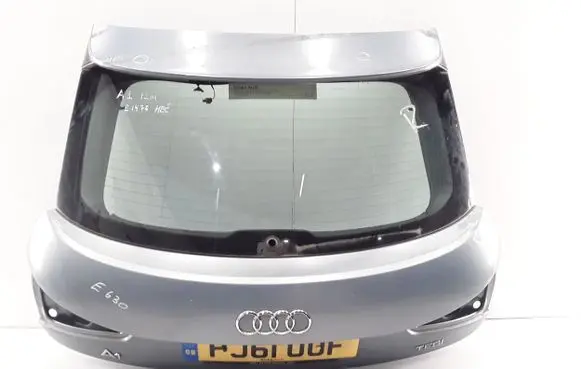 Audi A1 Tailgate/trunk/boot lid