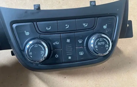 Opel Zafira C Climate control unit 20765759 20918765