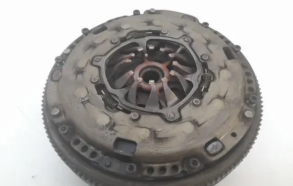 Volkswagen Jetta V Clutch set kit 323064110 123042610