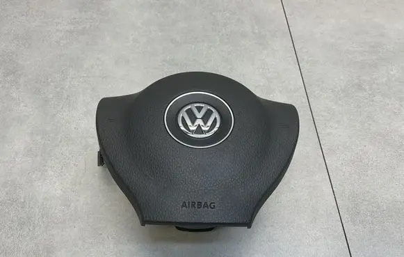 Volkswagen PASSAT CC Steering wheel airbag 3C8880201K