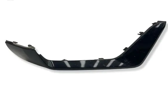 Volvo XC90 Front bumper splitter molding 31694568