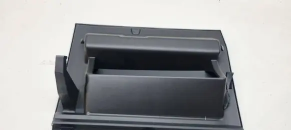 Renault Clio V Glove box lid/cover 681080779R