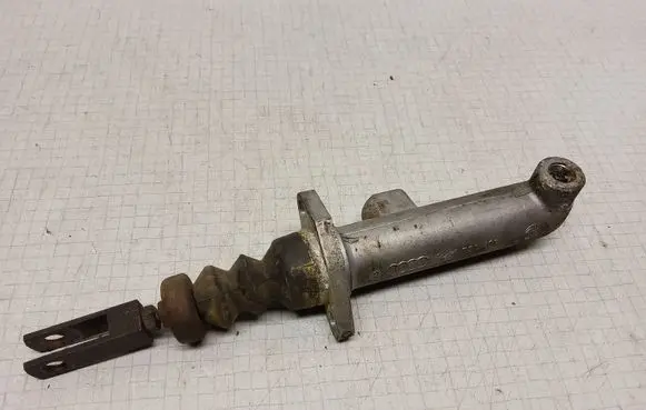 Audi 100 S4 C4 Clutch master cylinder 4A1721401