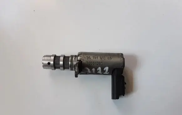 Ford Kuga II Valve 9678181380