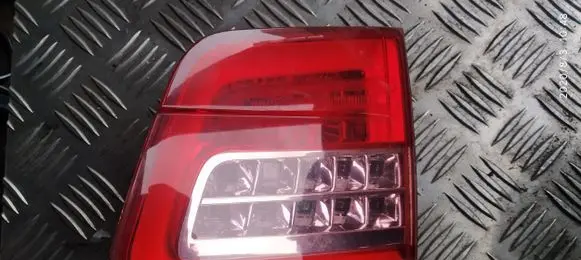 Citroen C5 Tailgate rear/tail lights 9687582980