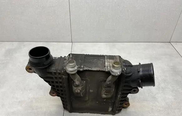 Land Rover Range Rover Evoque L538 Intercooler radiator GJ329L440AD
