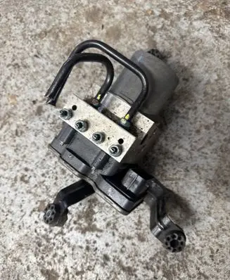 BMW X5 F15 ABS Pump 6870769 DKC9F15ACC 6870770