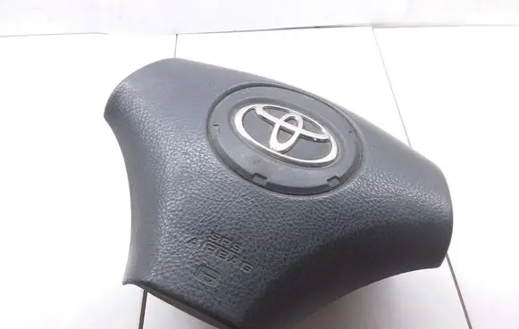 Toyota Corolla Verso E121 Steering wheel airbag 8420503