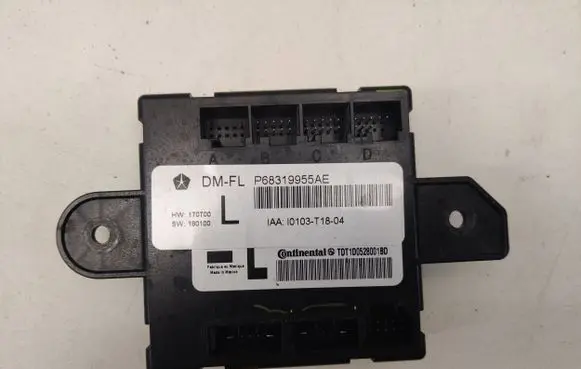 Ram 1500 Door control unit/module 68319955AE P68319955AE