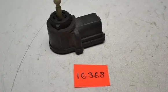 Volkswagen Golf IV Headlight level adjustment motor 1J0941295B