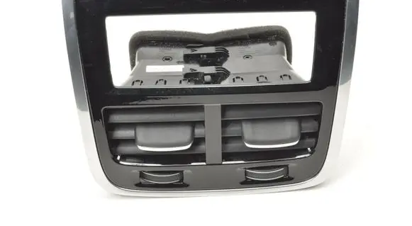 Volvo XC60 Dash center air vent grill 31469682