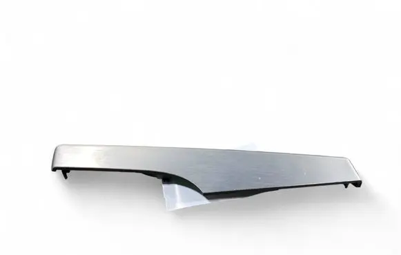Dashboard glove box trim