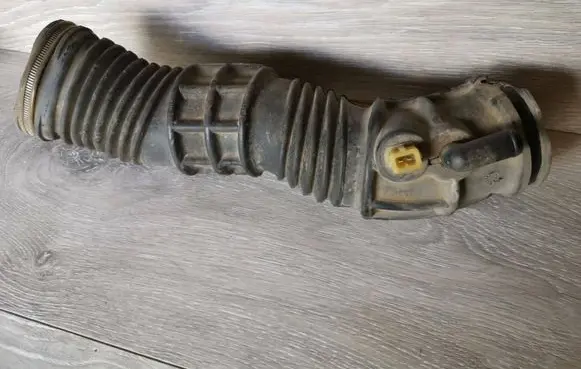 Renault Scenic I Air intake hose/pipe 7700862392s