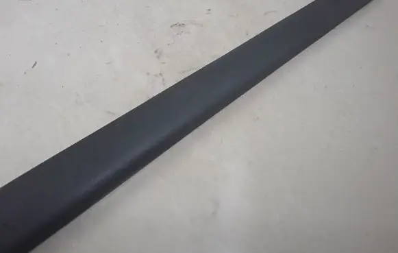 Renault Laguna I Rear door trim (molding) 7700819258