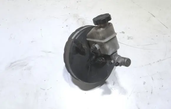 KIA Pro Cee'd I Brake booster 585001H000