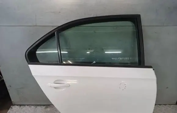 Seat Toledo IV (NH) Rear door