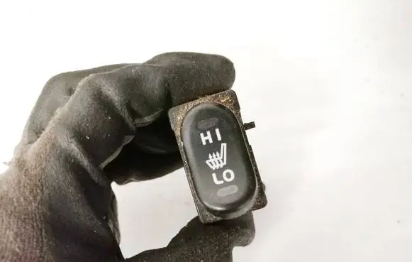 Mitsubishi Colt Seat heating switch 