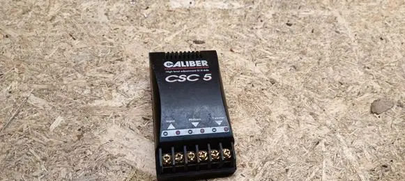 Volkswagen New Beetle Sound amplifier CSC5
