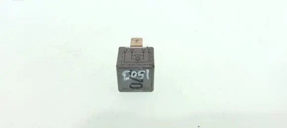 Audi A4 S4 B5 8D Other relay 8D0951253 899312000
