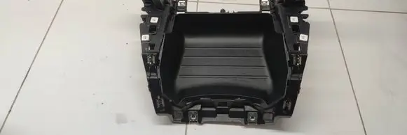 Peugeot 208 II Glove box 9823466880