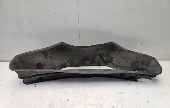 Renault Clio IV Intercooler air guide/duct channel 214B30199R