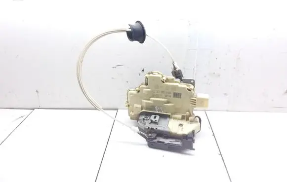 Audi Q7 4L Front door lock 3C1837016A