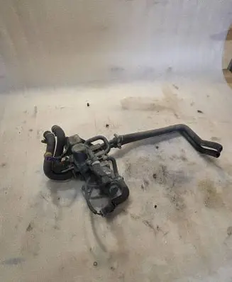 Audi A8 S8 D2 4D Coolant heater control valve 4D0959617A 1136008850
