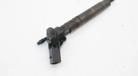 Mercedes-Benz ML W164 Fuel injector A6420701387 0445115017