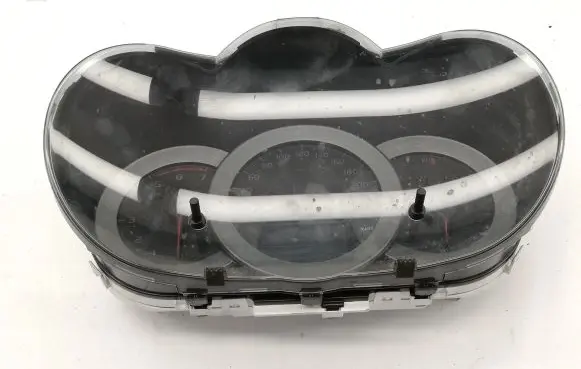 Toyota RAV 4 (XA30) Speedometer (instrument cluster) 8380042D03