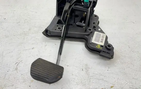 Peugeot 407 Brake pedal 9663764680 9660180480