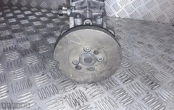 Audi A4 S4 B7 8E 8H Fuel injection high pressure pump 0470506037 0986444044