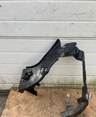 Mercedes-Benz E W211 Side radiator support slam panel 