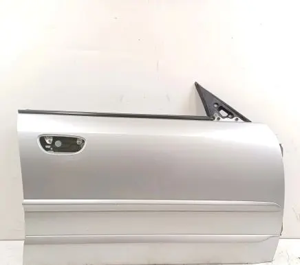 Subaru Outback Front door