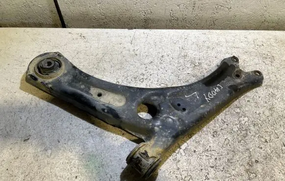 Volkswagen Caddy Front lower control arm/wishbone