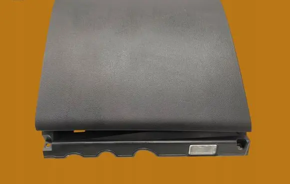 Volkswagen Golf V Glove box 5M1857097