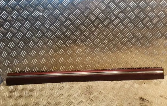Mercedes-Benz E W210 Front door trim (molding) 2106900482