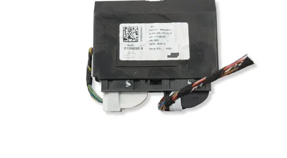 BMW 2 F46 Other control units/modules 6820235ACR