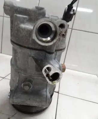 Audi A3 S3 8P Air conditioning (A/C) compressor (pump) 5N0820803H