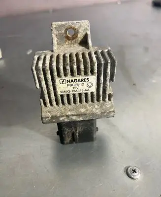 Ford Kuga I Glow plug pre-heat relay 9M5Q12A343AA