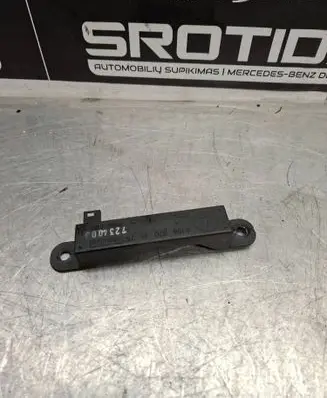 Mercedes-Benz ML W164 Keyless system antenna A1648201575