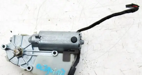 Skoda Octavia Mk2 (1Z) Sunroof motor/actuator 6X0959591E