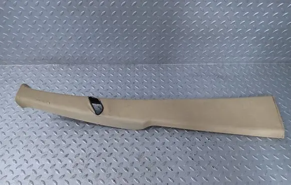 Mercedes-Benz 200 300 W123 (B) pillar trim (top) A1236900725 1236900725
