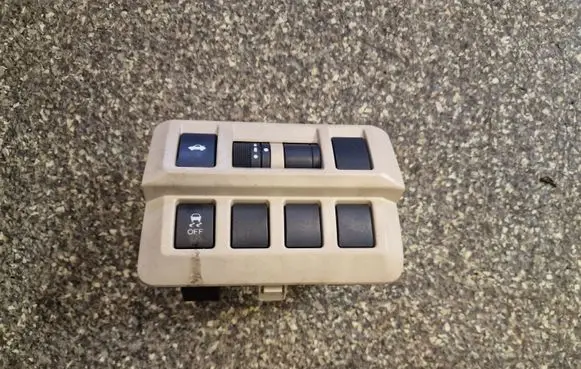 Subaru Legacy Other switches/knobs/shifts