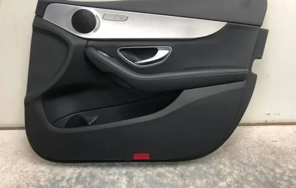 Mercedes-Benz C W205 Front door card panel trim