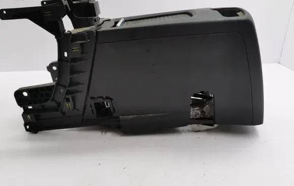 Peugeot 5008 Center console 9670593077
