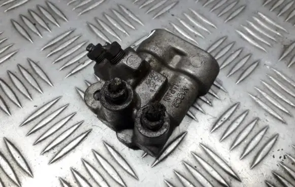 Subaru Legacy Air suspension compressor 