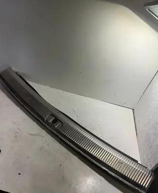 Audi A6 S6 C6 4F Trunk/boot sill cover protection 4F9864483